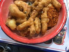 现炸酥肉-马路边边串串香(苗栗路店)