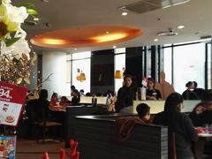 大堂-必胜客(银盆路店)