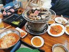 -韩风烤牛肉冷面店