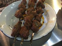 -马路牙子烧烤音乐酒馆(望京店)