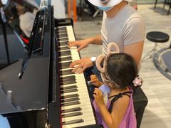 -柏斯音乐艺术中心·钢琴·吉他(世纪金源店)