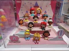 -泡泡玛特POPMART(侨福芳草地店)