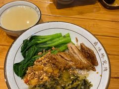 -狮头牌卤味研究所·卤味饭(花城汇南区店)