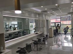 -镁连社·美联社