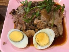 -马里奥明星猪脚饭