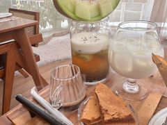 -Mark&Mars Restaurant