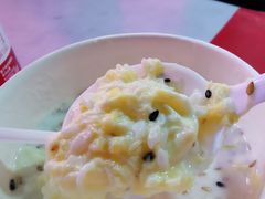 -清真老马家国华牛奶鸡蛋醪糟(正宁路店)