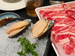 -鲜入唯煮·港式海鲜牛肉火锅(金宝街店)