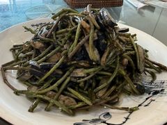 野芦蒿炒臭干-广迎居老正兴菜馆