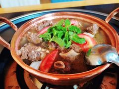 -银同牦牛肉火锅