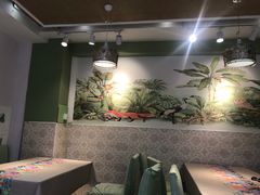 -丽丽三鲜螺蛳粉(田林路店)
