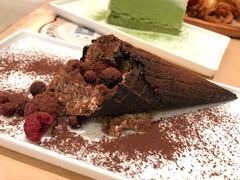 -必胜客(滨江店)