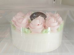 -红宝石·鲜奶小方·海派西点房(丰庄店)