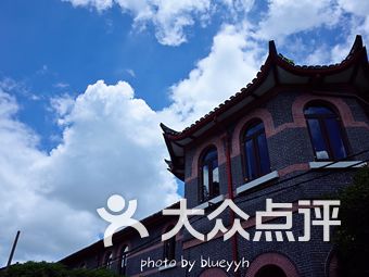 華東政法大學圖書館(長寧校區)