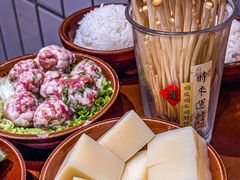 -黔有有贵州酸汤夺夺粉火锅(五味十字店)