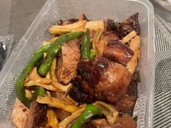笋干尖椒东坡肉-天天旺(白傅路店)