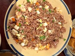 -Cuc Gach Quan Restaurant