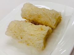 脆皮杏片炸鲜奶-凤凰楼酒家·粤宴点心(华强北店)