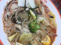 -麻小劲菌汤麻辣烫(体育西路店)