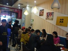 大堂-螺小胖柳州螺蛳粉(钟楼总店)