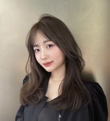 -丝语萱形象