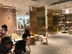 -奈雪的茶(湖滨银泰in77C区PRO店)