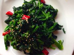 iphone_upload_pic-阿瓦山寨·湘菜现炒·剁椒鱼头王(咸阳总店)