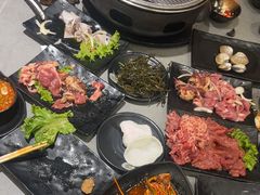 -啊美丽炭火烤肉(滑翔一店)