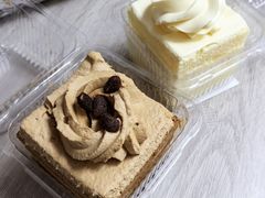 鲜奶咖啡蛋糕-红宝石·鲜奶小方·海派西点房(长阳店)