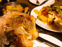 经典芝士汉堡-HIGH FIVE哈福手工汉堡(桂林路店)