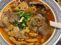 -粉吖吖·邵阳米粉(体育西路店)