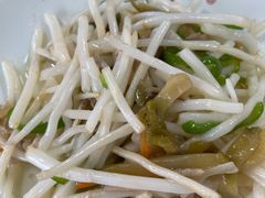 芦苇根炒肉丝-梦缘水乡·湖景餐厅