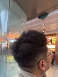 -川和潮人