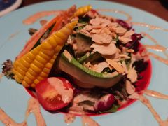 牛油果色拉-水之惠鲜鱼料理(王府大街店)