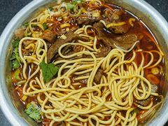 -薛记襄阳香辣牛肉面(平安路店)