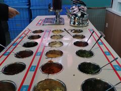 自助调料区-屋头串串(中海环宇城店)