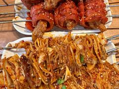 -华府九号海鲜烧烤大排档(龙域店)