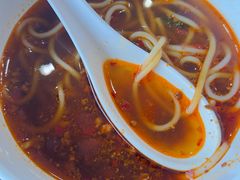 -三千粉牛肉米粉(来客茂店)