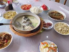 -天乐农家鱼头王(天目湖店)
