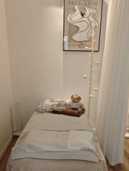 -倩极·精研痘敏肌管理