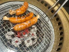 -山川小町·极番烧肉(新地假日广场店)