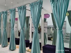 -Isee灰姑娘(龙湖狮山天街店)