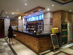 -汉宫汤泉汗蒸洗浴(五四广场店)