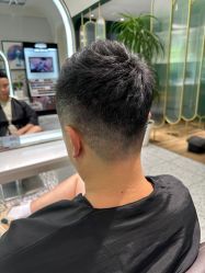 -童辉造型