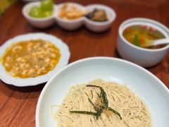 -裕兴记•蟹黄面馆(人民广场店)