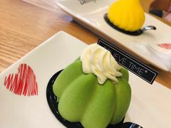 -焙丽拾光(麦凯乐直营店)