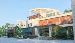 -爱丽馨御景月子中心