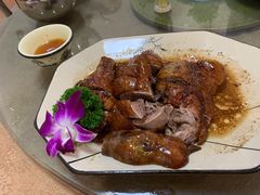 烧鹅-正宗鸡饭粤香酒家(朱村店)
