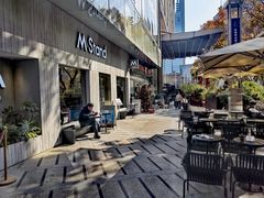-M Stand(南京紫峰大厦店)