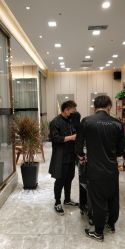 -专业烫发染发接发